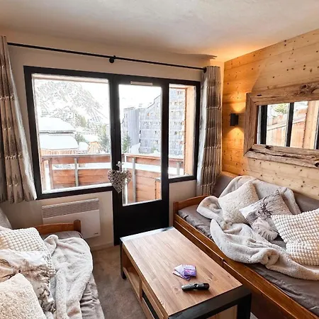 Dahu By Avoriaz